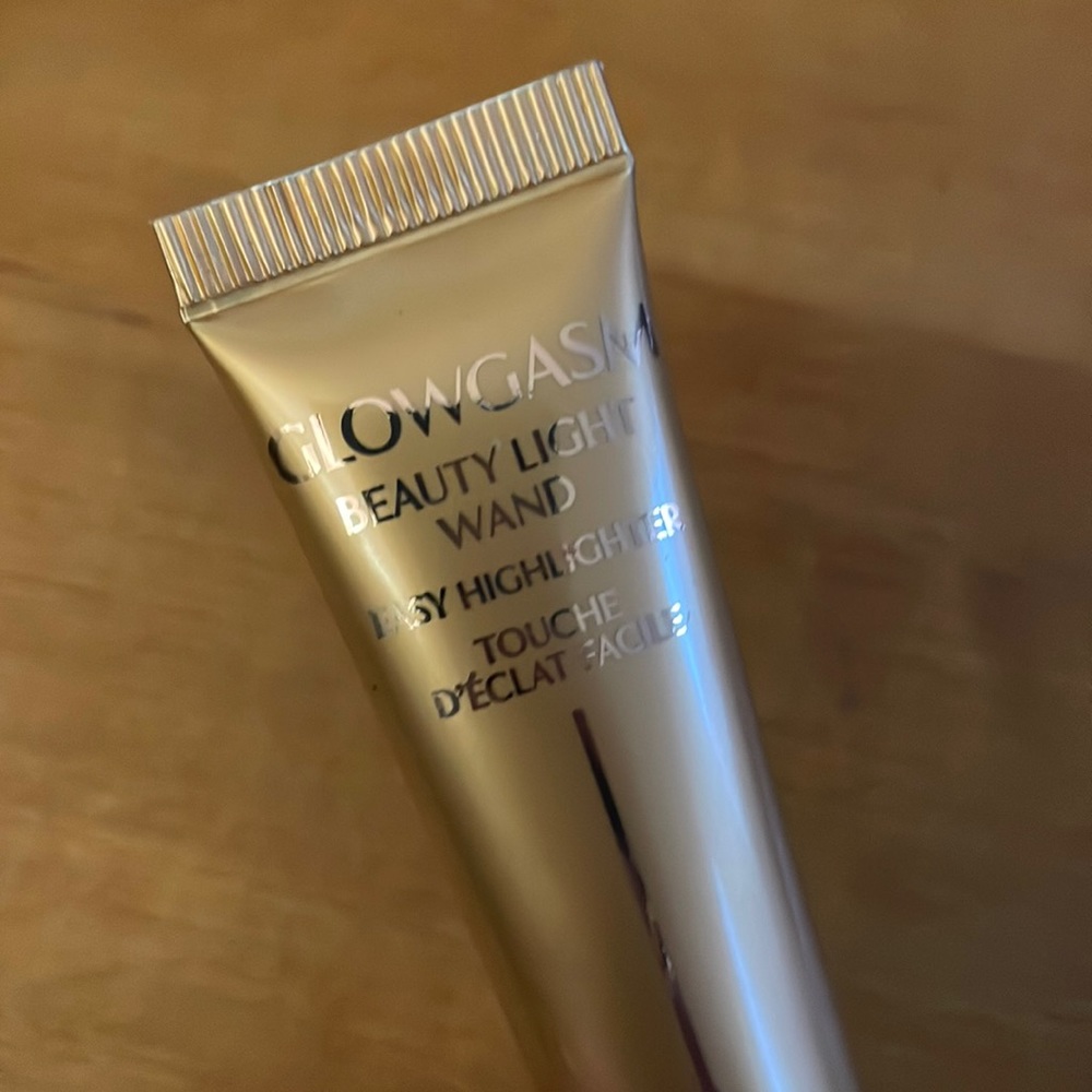 Charlotte Tilbury Glowgasm Beauty Light Wand Goldgasm